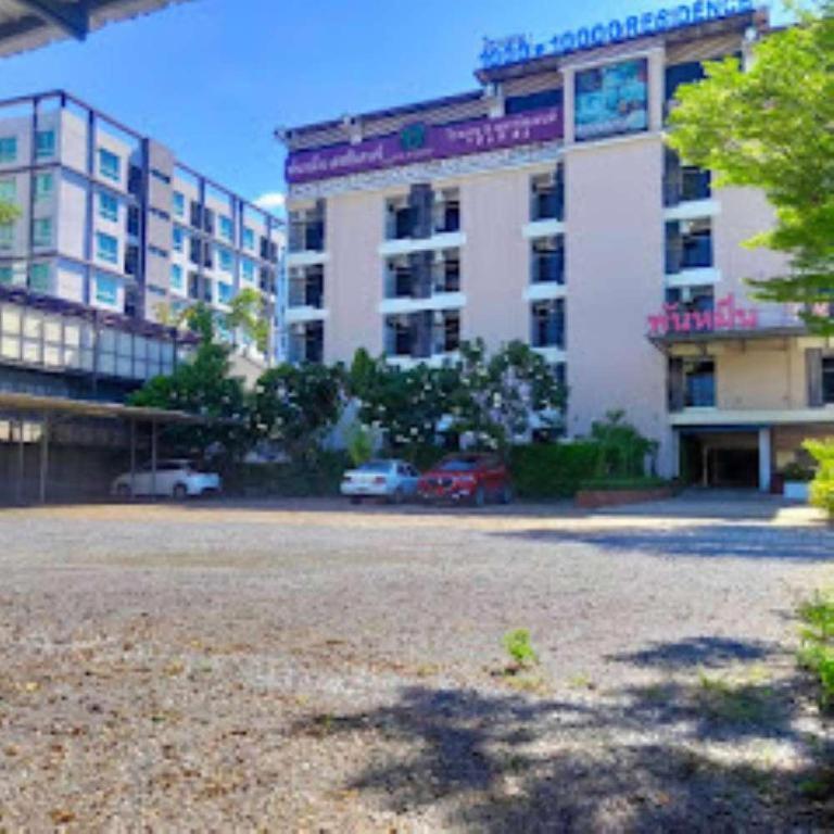 Thousand-Ten Thousand Hotel Bangkok Exterior foto